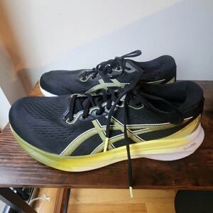 ASICS Men's Black and Yellow Athletic Shoes